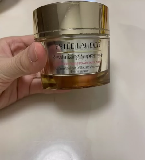 雅诗兰黛专柜购买的套装自用，爽肤水和精华已...