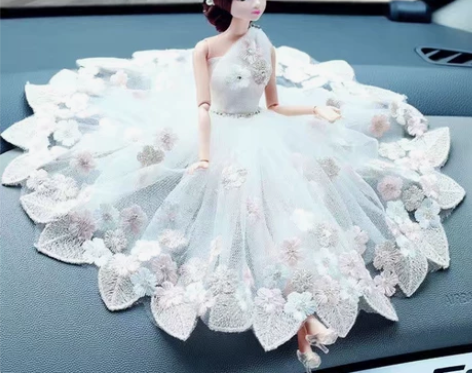 汽车摆件车载创意可爱装饰时尚女婚纱卡通娃娃...