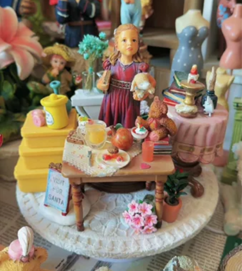 海淘莱昂妈妈说贺曼树脂摆件工艺品 想要哪个...