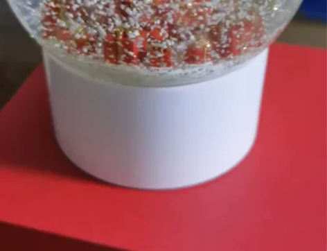 全新，全套包装，欧米茄水晶球 感兴趣的话点...