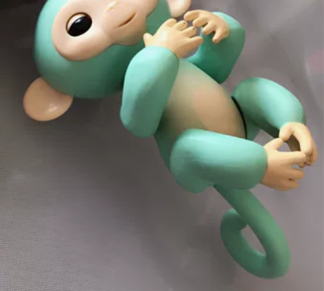 手指猴，全新，生日时买的，宝宝不愿玩，一直...