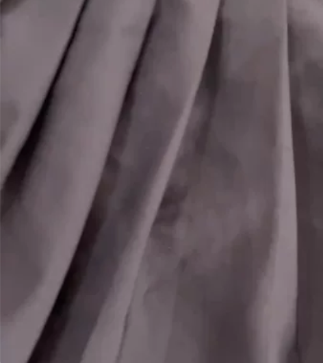 黑的百褶裙不包邮 感兴趣的话点“我想要”和...