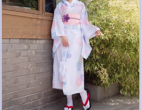 『出』猫老师家的 从零开始的异世界cos雷...