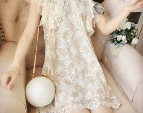 艾日秀自制甜美公主风蝴蝶结刺绣蕾丝荷叶边飞...