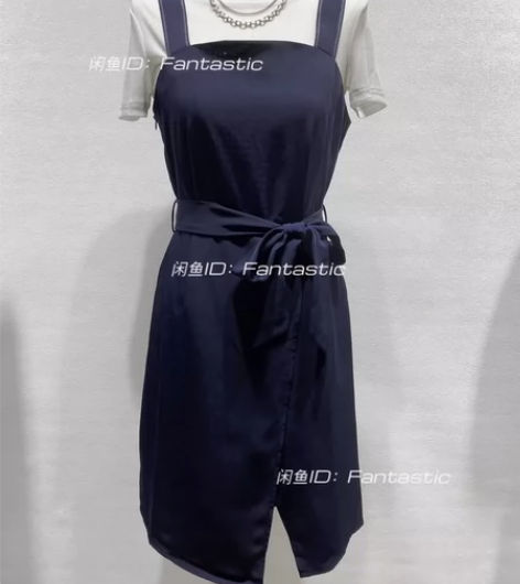 Lababite学院风减龄两件套连衣裙全新...