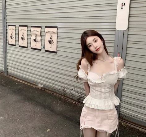 DoggyQin 嗲酷couple/复古辣...