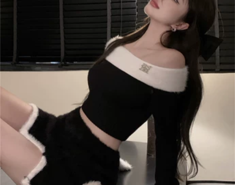 高级时装套装减龄秋冬季新款辣妹纯欲风性感针...