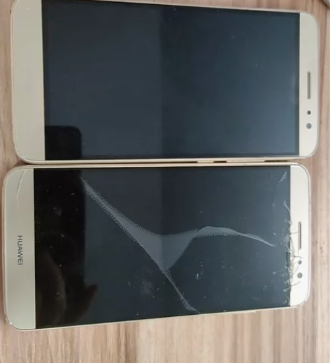 华为麦芒5，两台，工作机，已刷机包 一部屏...