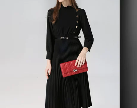 18早秋新款港风宽松荷叶领长袖连衣裙女高腰...