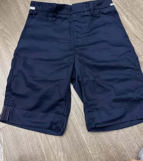 zara全新无吊牌男裤短裤 xs码29售出...