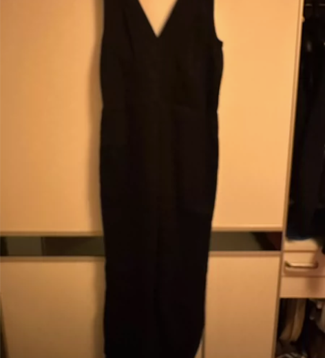 连体裤棉麻 感兴趣的话点“我想要”和我私聊...