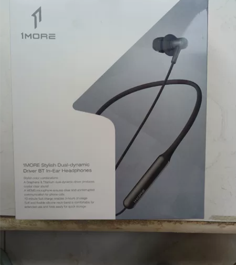 万魔one more 挂脖蓝牙耳机 全新 ...