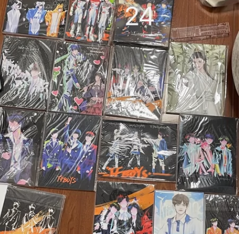 出无框画 除标注外其他都10r算 不出核桃...