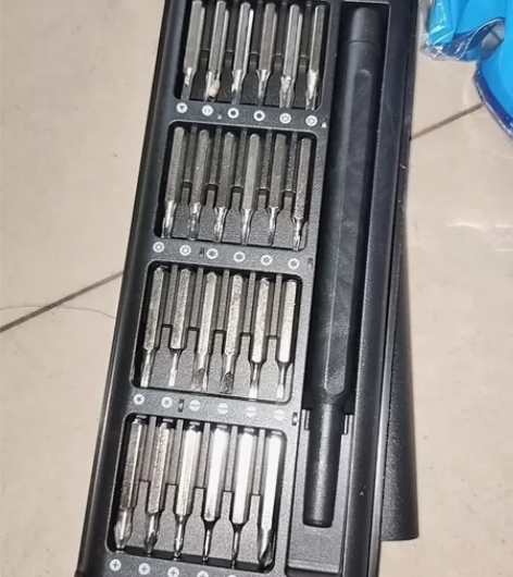 24+1螺丝刀套装,小巧便携 感兴趣的话点...