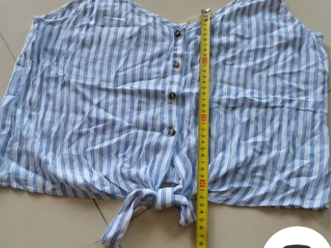 H##amp；amp；M蓝白色竖条纹雪纺纱...