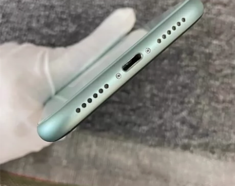 11  国行256 电池85  98新 2...