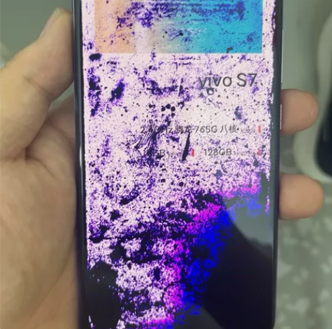 vivo s7内爆 8+128 原装没拆过...