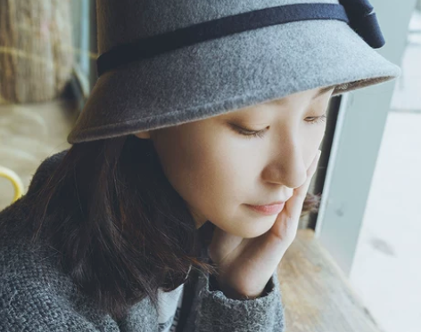 帽子秋冬女冬天韩版圆顶毛呢盆帽小礼帽蝴蝶结...