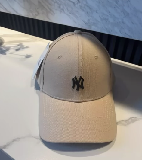 春秋季帽子男女潮牌棒球帽 显脸小鸭舌帽弯檐...