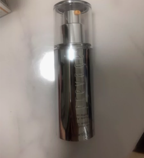 全新，伊丽莎白雅顿铂粹御肤精华液，闲置，保...