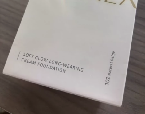 出全新未拆封芭贝拉粉底霜 感兴趣的话点“我...