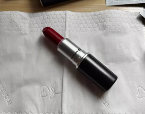 Mac612，之前朋友送的，就试过颜色，没...