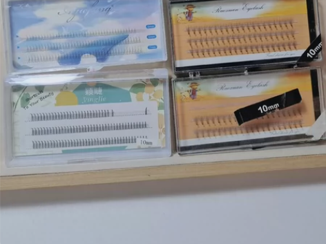 睫毛全新?九成新6盒 12包邮 4盒全新?...