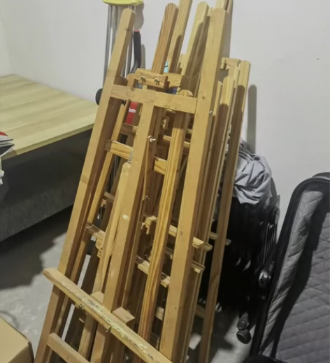 6个画架 感兴趣的话点“我想要”和我私聊吧...