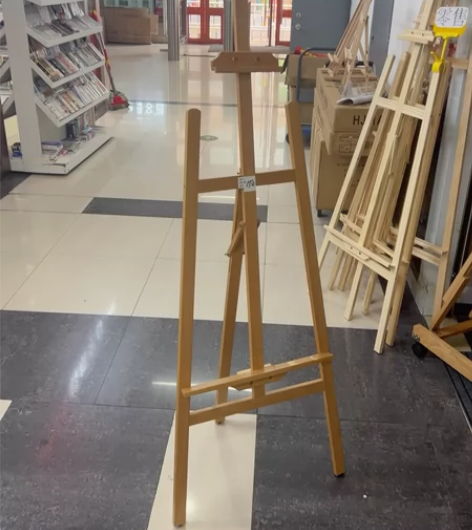 大小画架转让，义乌福田自提 感兴趣的话点“...