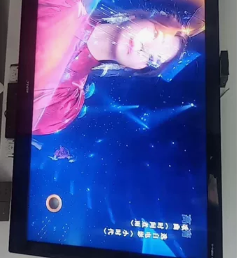 55寸高清液晶大电视，处理一台，1.3米长...