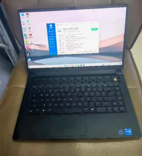 外星人M15 r6 游戏本 【关于型号】外...