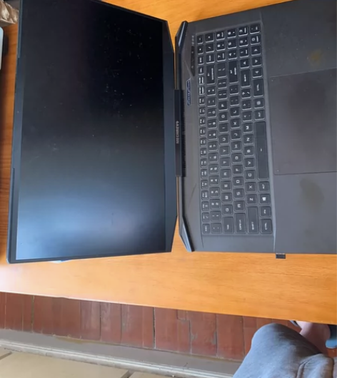 机械革命钛坦，11代i7-1800 307...