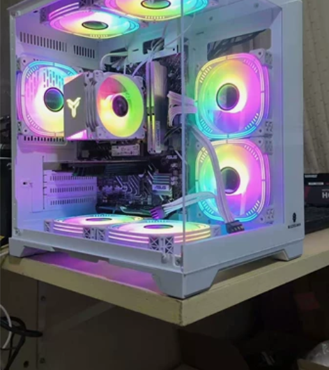 特价出12代酷睿海景房主机电脑台式 全新I...