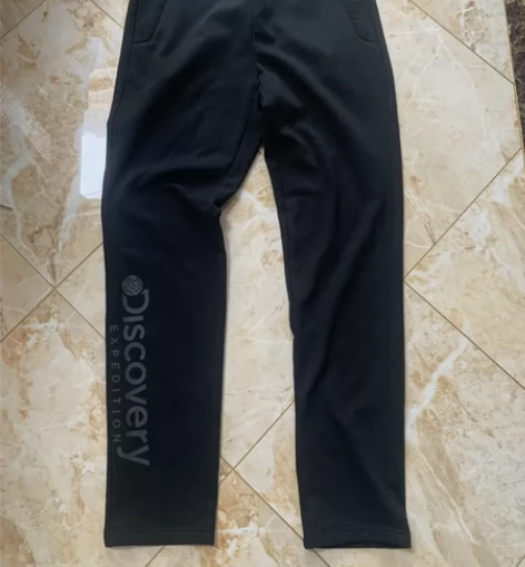 Discovery韩国版男款加绒卫裤，版型...