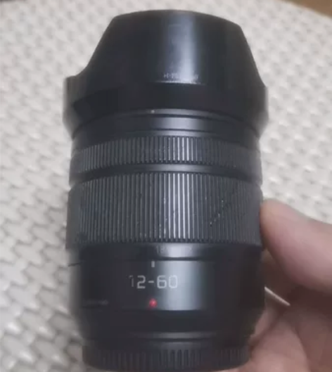 松下12-60 f3.5-5.6一代，变焦...