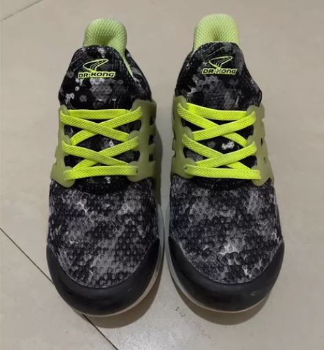 江博士男童鞋，31码，八成新 感兴趣的话点...