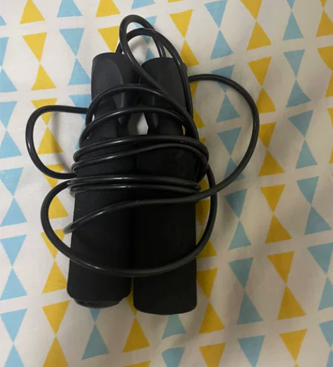 全新跳绳，不包邮同城自提 感兴趣的话点“我...