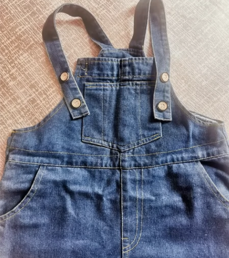 儿童工装牛仔背带裤裤 男女童都可穿 全新闲...