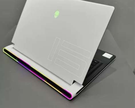 外星人x15R1 白色 22款i9 307...