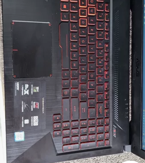 华硕飞行堡垒5 游戏本 i7 8750h ...