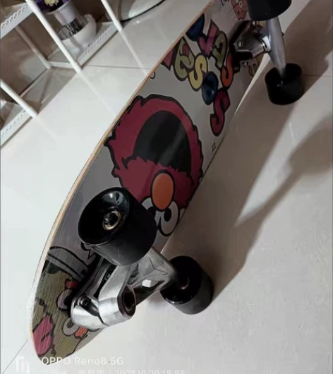 出闲置陆地冲浪板，原价600多CX7滑板初...