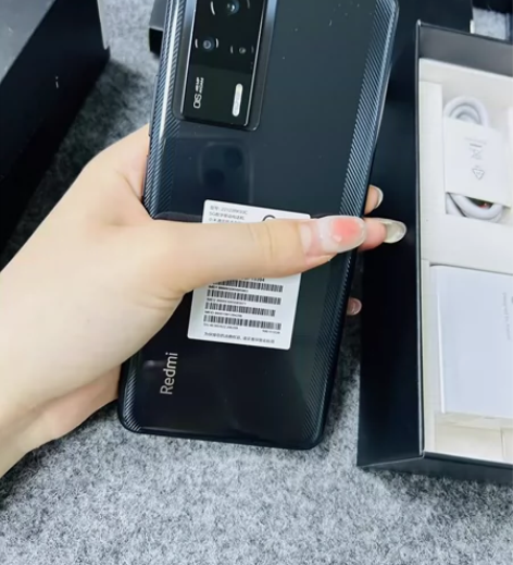 98新 红米K60E 12?512墨羽色，...