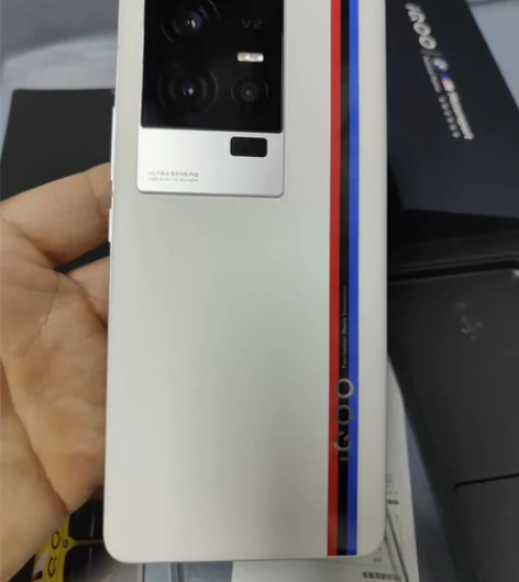 vivo vivo iQOO 11  全网...