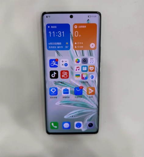 荣耀 70 12+256G 机器99新，边...