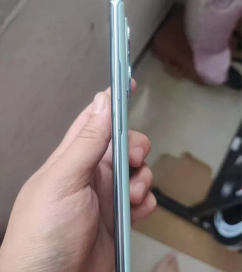 努比亚z50 8?256 刚用一个月，正常...