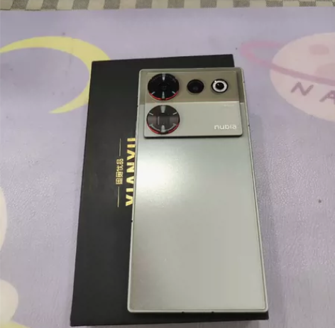 努比亚Z50Ultra敦煌，12+256G...