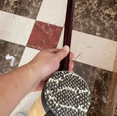 花鼓戏大筒二胡一把，家里老人不想玩了。带马...