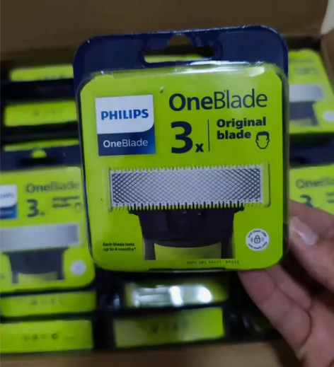 飞利浦剃须刀小T刀头。QP210.在国外，...