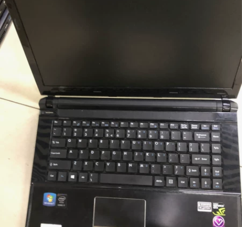 清华同方 超锐T46 。  主板。 好主板...