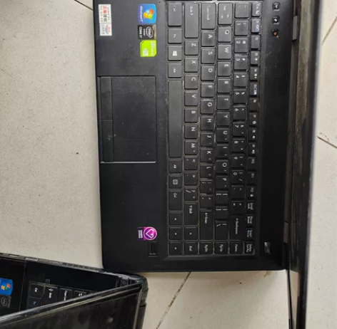 清华同方超锐Z40A  笔记本电脑报废机，...